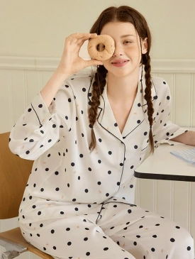 WEGE wege wege.ae wege.store shop e-commerce store online shopping UAE clothing store in UAE fashion sale today متجر اونلاين للتسوق للألبسة ويجي متجر ويجي ويجي امارات TEENAGERS PAJAMA