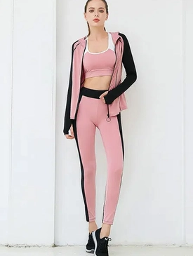 WEGE wege wege.ae wege.store shop e-commerce store online shopping UAE clothing store in UAE fashion sale today متجر اونلاين للتسوق للألبسة ويجي متجر ويجي ويجي امارات ملابس الرياضة و الحركة