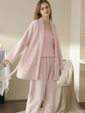 WEGE wege wege.ae wege.store shop e-commerce store online shopping UAE clothing store in UAE fashion sale today متجر اونلاين للتسوق للألبسة ويجي متجر ويجي ويجي امارات PAJAMA