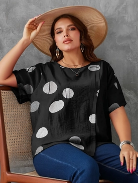 WEGE wege wege.ae wege.store shop e-commerce store online shopping UAE clothing store in UAE fashion sale today متجر اونلاين للتسوق للألبسة ويجي متجر ويجي ويجي امارات TOPS PLUS