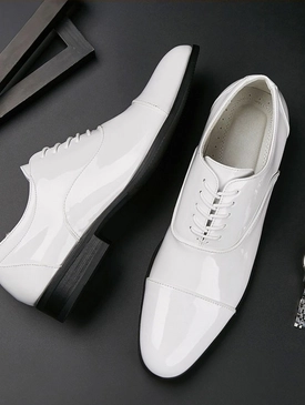 WEGE wege wege.ae wege.store shop e-commerce store online shopping UAE clothing store in UAE fashion sale today متجر اونلاين للتسوق للألبسة ويجي متجر ويجي ويجي امارات MEN SHOES